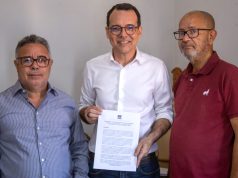 Candidato a prefeito de Cuiabá recebe propostas do FNDC para a comunicação