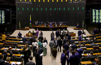 26ª Plenária oficializa oposição do FNDC à proposta de reforma administrativa